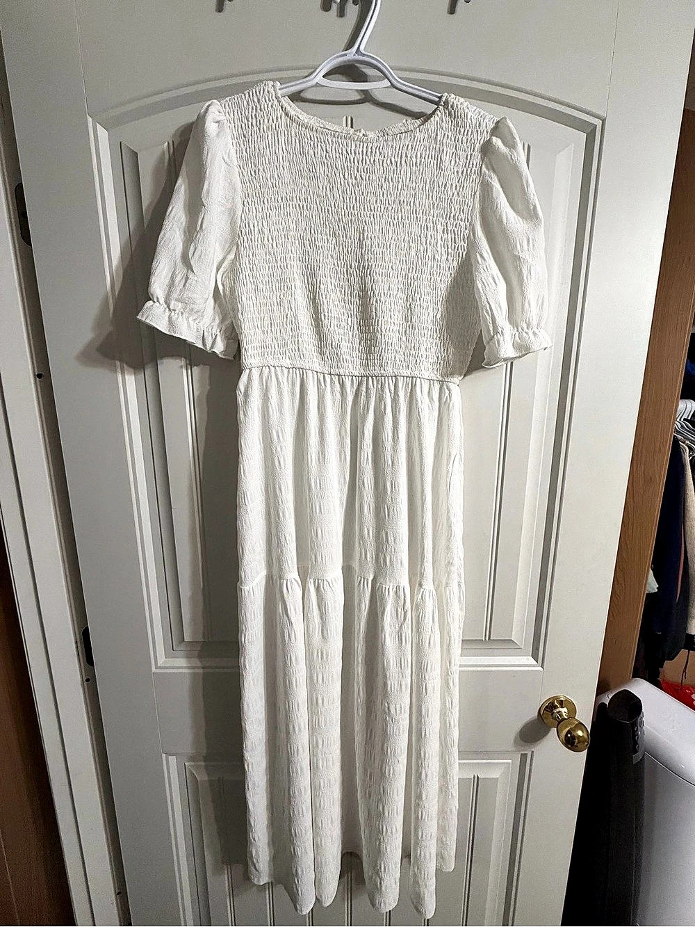 SHEIN Maxi Dress in White Size Medium Like New